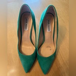 Steve Madden heels green